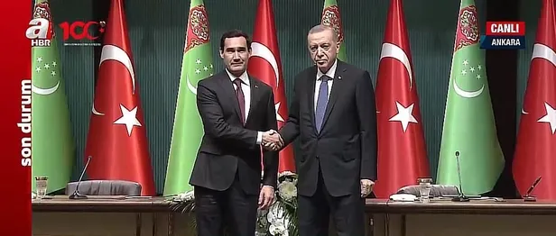 baskan-erdogan-ve-turkmenistan-devlet-baskani-serdar-berdimuhammedovdan-onemli-aciklamalar-canli-yayin-1698335032008.jpeg