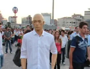 'Duran adam' geyikleri