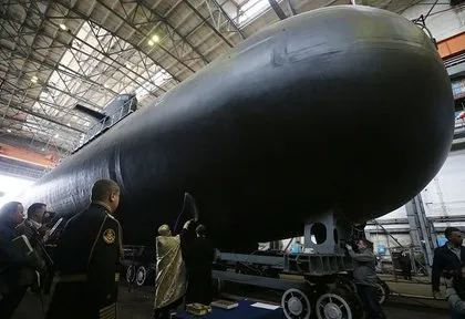 Rusya’nın yıllardır sakladığı denizaltısı dünyaya tanıtıldı