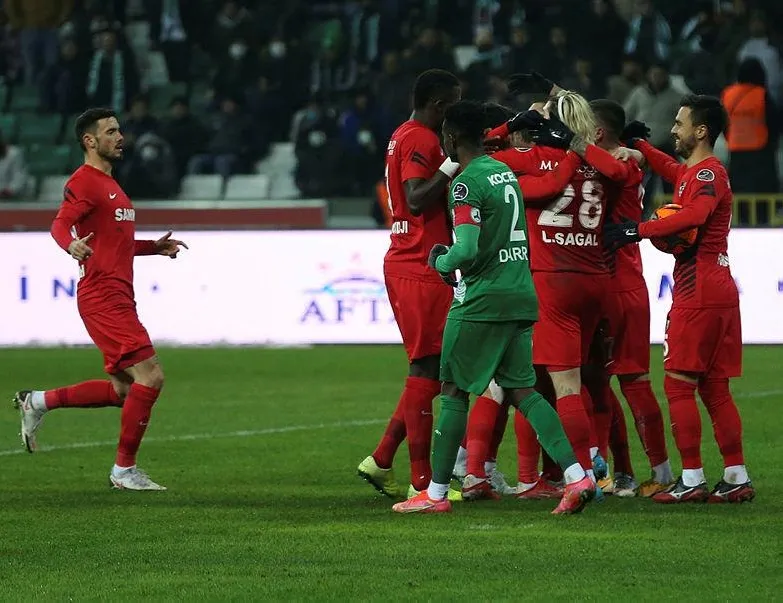Giresunspor 3 puanı kaptı!