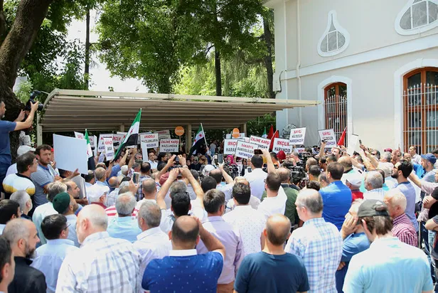 Suriyeli anne ve bebeği son yolculuğuna uğurlandı-2