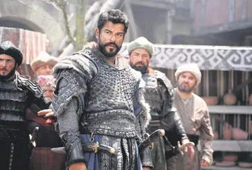 Atv'nin sevilen dizisi Kuruluş Osman'ın setine izleyici akını!