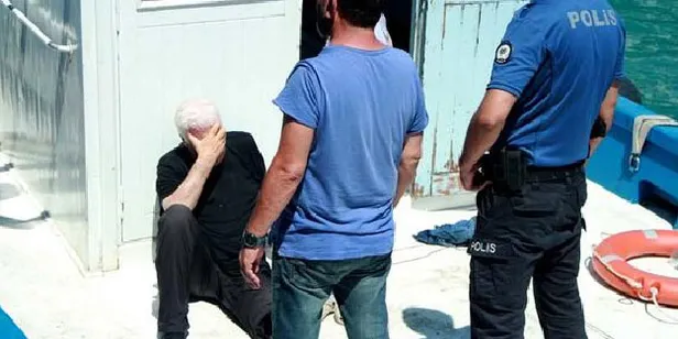 İstanbul'da korku dolu anlar! Bir anda vapurdan denize atladı-2