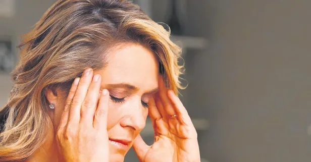 Uzmanlar baş ağrısı şikayetlerini azaltan önerileri sıraladı: Stresten uzak durun, doğru beslenin...