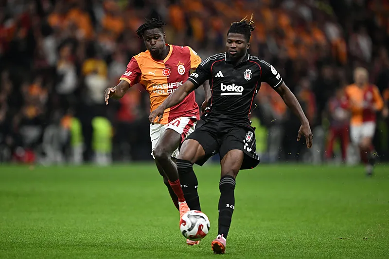 Fenerbahçe ve Galatasaray'ın yıldız futbolcu için transfer savaşı! - 17