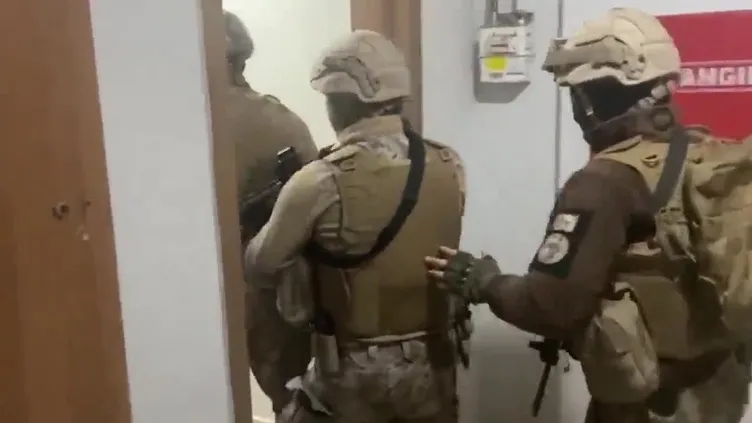 7 ilde eş zamanlı KAFES-35 operasyonu