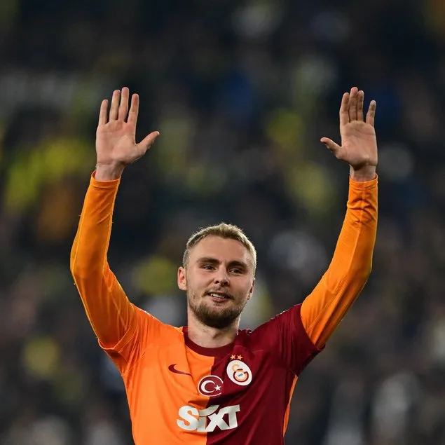 Victor Nelsson Roma’da!