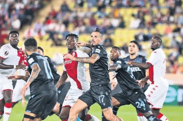 ampute-milli-takimimiz-tff-baskani-buyukeksinin-konugu-olarak-rivaya-gitti-1665532441551.jpeg Ampute Milli Takımımız, TFF Başkanı Büyükekşi'nin konuğu olarak Riva'ya gitti-5