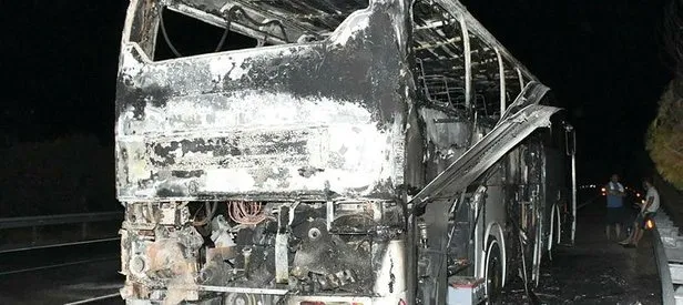 İzmir’de seyir halindeki otobüste yangın çıktı