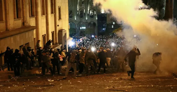 Gürcistan’da darbe iddiası! Zamanlaması dikkat çekti: Patlamalar, abluka, isyan…