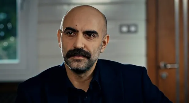 alayini-hedef-tahtasina-koydu-edho-180-bolum-fragmaninda-ihanetle-gozu-donen-behzat-mermi-yagdiriyor-1611593670030.jpg Alayını hedefe koydu! EDHO 180. bölüm fragmanında ihanetle şirazeyi kaçıran Behzat mermi yağdırıyor-5