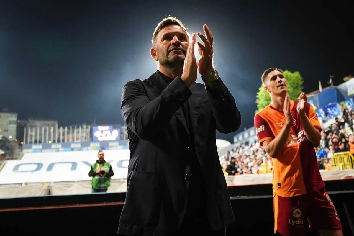 super-ligde-galatasaray-kasimpasayi-konuk-ediyor-1791524502373.jpeg Okan Buruk'tan sağ bek sürprizi! Kasımpaşa maçında forma o ismin-7
