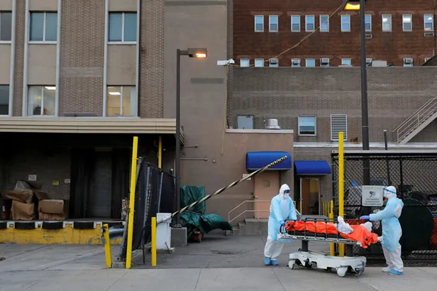 Son dakika: Dünya bu görüntüleri konuşuyor! ABD'de cesetler sokaklardan toplanıyor!-3