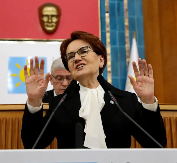 son-dakika-ip-genel-baskani-meral-aksenerin-cirkin-aciklamalarina-bakan-nureddin-nebatiden-tokat-gibi-sozler-1680091310072.jpg Son dakika: İP Genel Başkanı Meral Akşener'in çirkin açıklamalarına Bakan Nureddin Nebati'den tokat gibi sözler-5