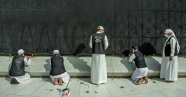 Kabe'de Ramazan hazırlığı: Koronavirüs tedbirleri üst seviyede