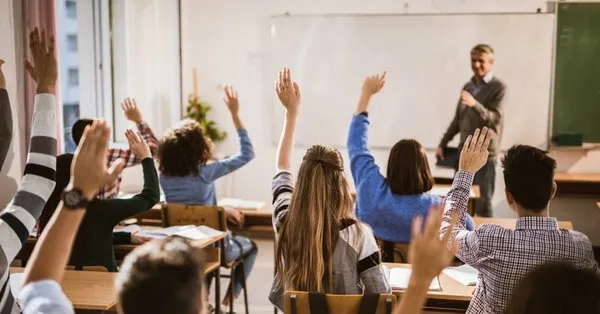 lise kayitlari basladi mi lise kayitlari ne zaman basliyor iste meb 2021 kayit tarihleri takvim