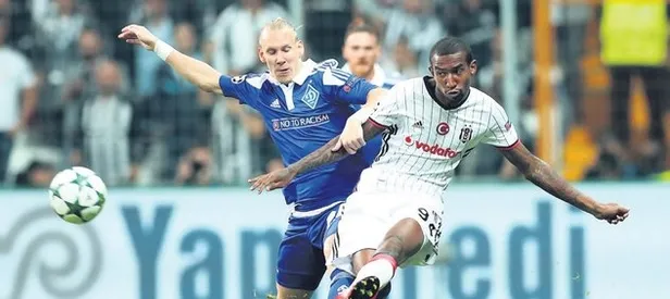 Yıldızlardan biri geliyor, biri satın alınıyor