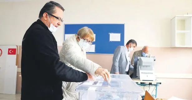 Bulgaristan, yeni cumhurbaşkanının belirlenmesi için dün seçimlere gitti Dünya haberleri