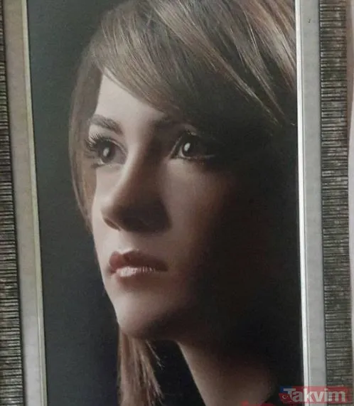 Burcu Özberk ‘Estetik yok' dedi o fotoğrafları sosyal medyayı salladı! Yıllar önceki halini görenler şaştı kaldı - 19