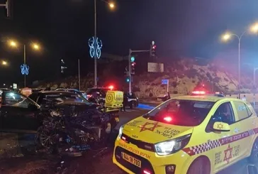 İsrailli bakanın aracı Kudüs'te kaza yaptı: Araçta babası da vardı