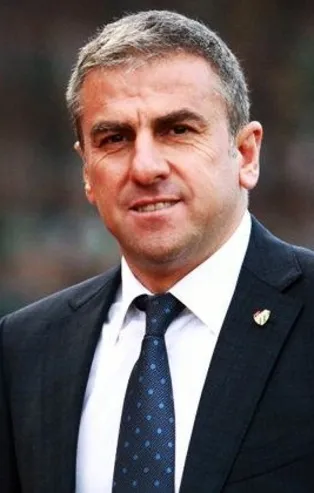 Hamzaoğlu Süper Lig'e dönüyor!