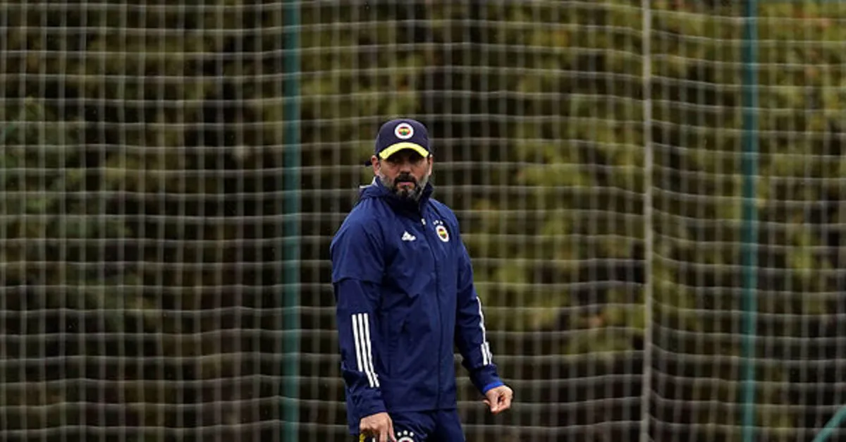 Son dakika Fenerbahçe haberleri | Fenerbahçe’de Erol Bulut kararı! Gönderiliyor mu?