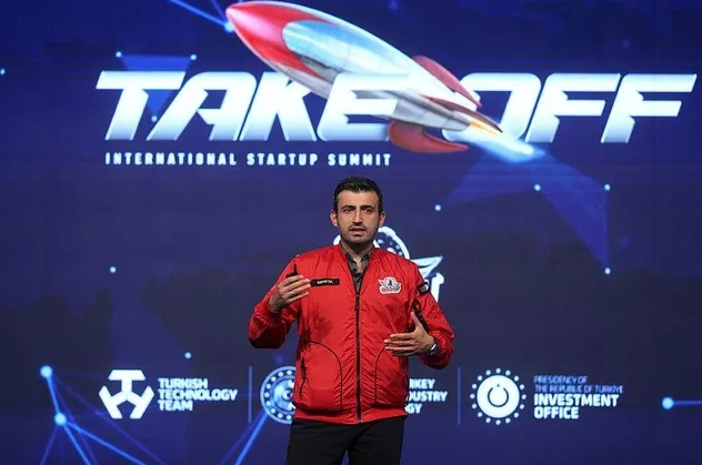 Selçuk Bayraktar'dan gençlere "Özdemir Bayraktar Milli Teknoloji Burs Programı" çağrısı