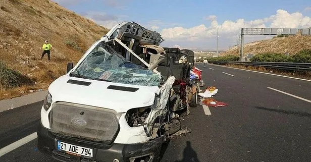 TAG Otoyolu’nda feci kaza! Minibüs kazasında 5 kişi öldü