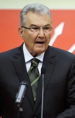 Deniz Baykal yoğun bakımda