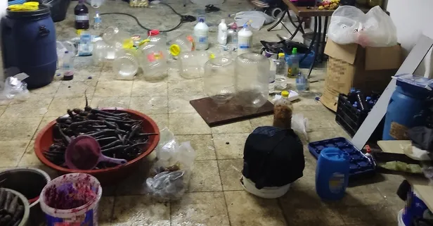 Antalya’da mide bulandıran görüntüler! Şalgam üretim yerine lağım suyu karıştı!