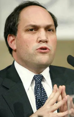 Kahin değil suflör!