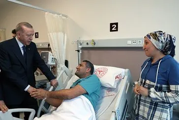 Başkan’dan Antalya Şehir Hastanesi’nde hastalara ziyaret