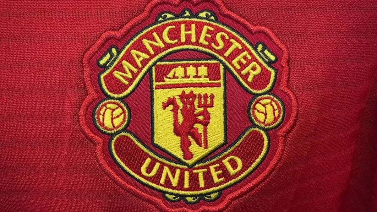 Manchester United’da yaprak dökümü: 10 futbolcuyla yollar ayrıldı