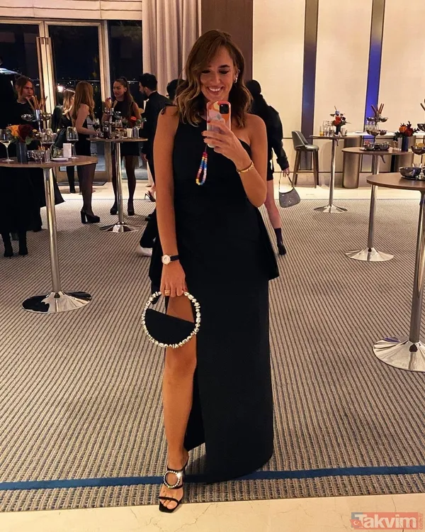 2 ay doğum yapan Seda Bakan’ın son haline bakın! Derin yırtmaçlı pozlarına ilk yorum sıkı dostu Hadise’den! Seda Sayan d kayıtsız kalamadı - 12