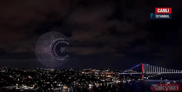 Başkan Erdoğan 'Türkiye Yüzyılı' butonuna bastı! Boğaz'da tarihi 'Cumhuriyet' şöleni: Nefes kesen havai fişek ve drone gösterisi - 11