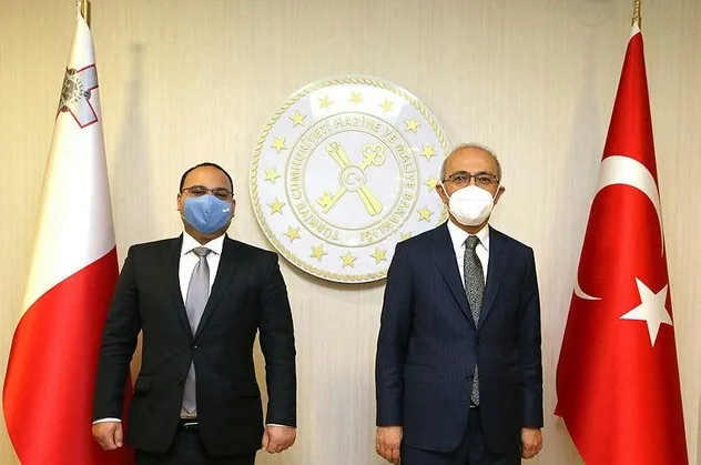 Son dakika: Hazine ve Maliye Bakanı Lütfi Elvan Malta Maliye ve İstihdam Bakanı ile görüştü
