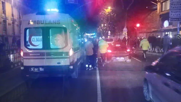 besiktasta-paten-faciasi-minibusun-altinda-kaldi-1641197913573.jpg Beşiktaş'ta paten faciası! Minibüsün altında kaldı-5