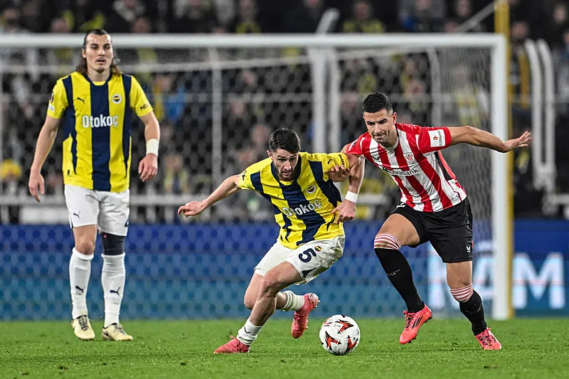 Spor yazarları Fenerbahçe - Athletic Bilbao maçını değerlendirdi! "Kredisi bitti" - 14