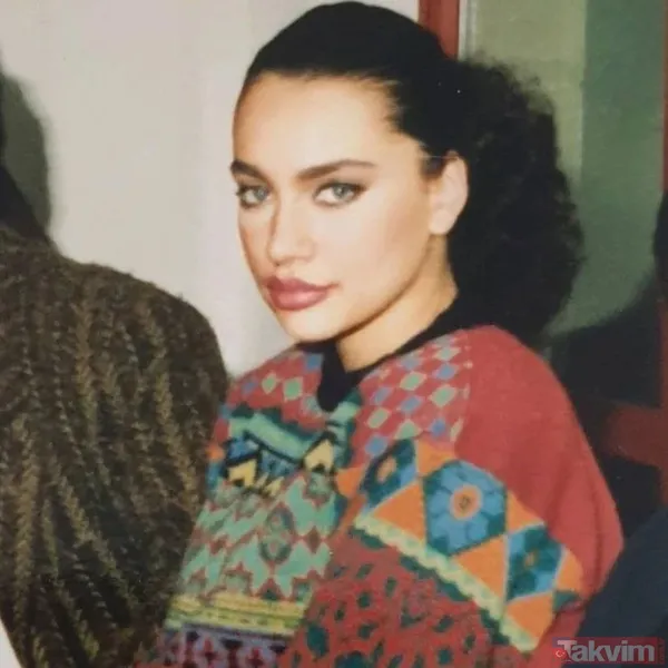 Umut Akyürek'ten Selen Görgüzel'e bombardıman "Millattan önceki insanlar gibi sahneye yaprakla çıkan her yeri takma kadın" - 21