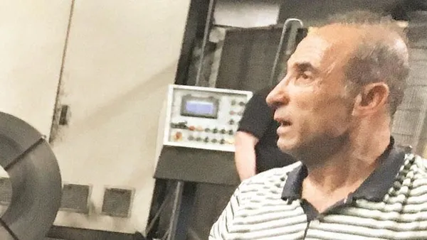 200-milyon-tl-cirolu-demir-celik-fabrikasinda-kardes-kavgasi-mahkeme-iflasa-karar-verdi-1625119001391.jpg 200 milyon TL cirolu demir çelik fabrikasında kardeş kavgası! Mahkeme iflasa karar verdi-2