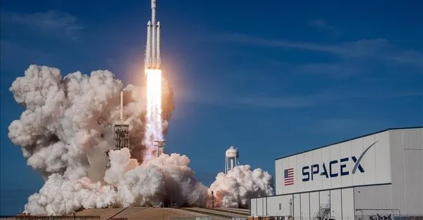 Hadi ipucu sorusu: Elon Musk’ın SpaceX şirketinin roketlerinin adı nedir? 31 Aralık 2018