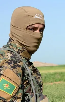 Esad PYD'yi ABD Esad'ı vurdu!