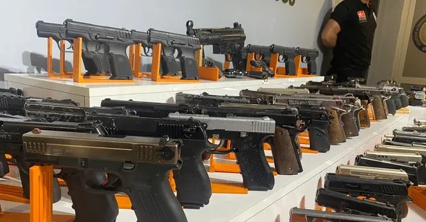 Bursa’da piyasa değeri 1 milyonun üzerinde 254 silah ele geçirildi