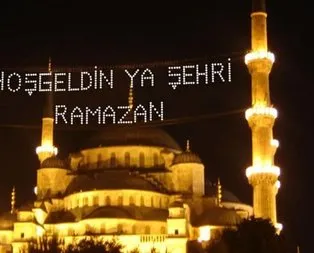 2020 Ramazan ayı ilk sahur, teravih iftar oruç saat kaçta? Ramazan ilk orucu hangi gün?