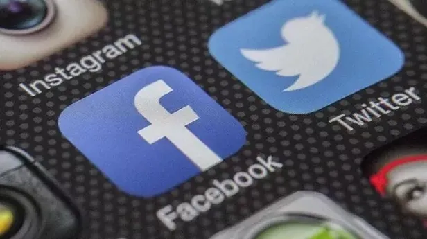 İnternet ve sosyal medyada dezenformasyonu önlemeye yönelik yasa teklifinde sona gelindi-2