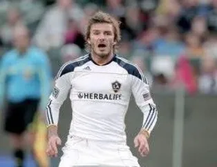 Beckham seyircilerin önünde soyundu