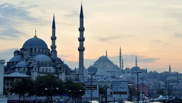 18-eylul-cuma-hutbesi-tam-metni-bu-hafta-cuma-hutbesi-konusu-nedir-1600411109418.jpg 18 Eylül Cuma hutbesi tam metni! Bu hafta Cuma hutbesi konusu nedir?-2