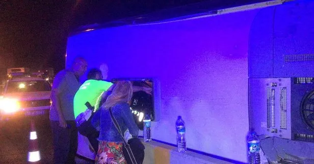 Son Dakika Bursa Nin Osmangazi Ilcesinde Yolcu Otobusu Devrildi Olu Ve Yaralilar Var Takvim