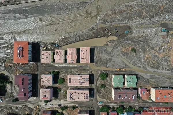 SON DAKİKA: Selin vurduğu Kastamonu Bozkurt ve Abana Sahili havadan görüntülendi - 8