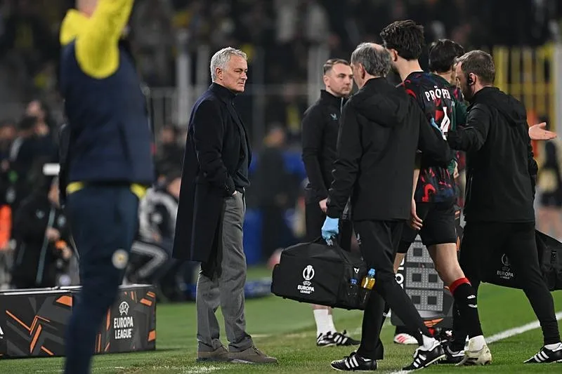 Gece-gündüz Rangers mesaisi! Jose Mourinho rövanş öncesi zafer planına çalışıyor (Takvim.com.tr | Foto Arşiv)